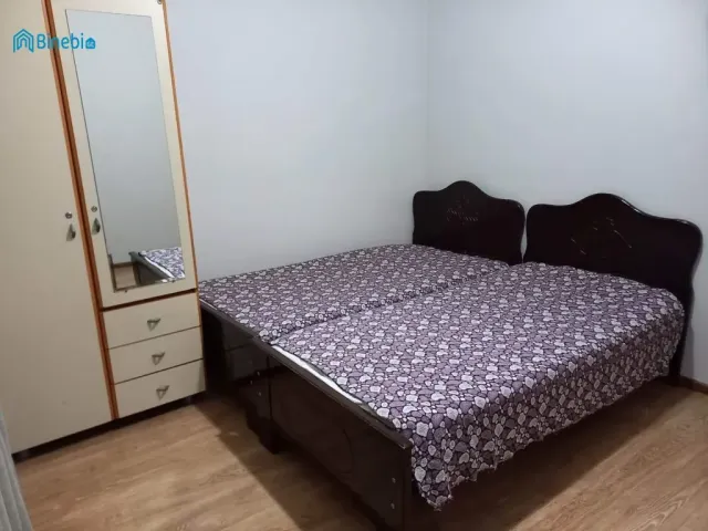 ქირავდება 2 ოთახიანი ბინა