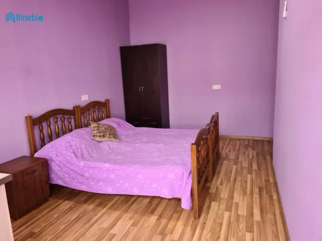 ქირავდება 2 ოთახიანი ბინა