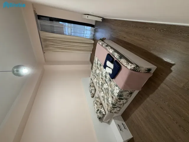 ქირავდება დღიურად 2 ოთახიანი ბინა