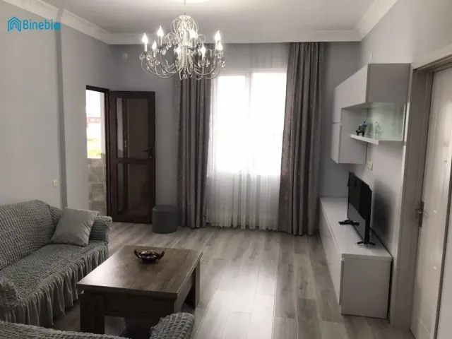 ქირავდება 3 ოთახიანი ბინა