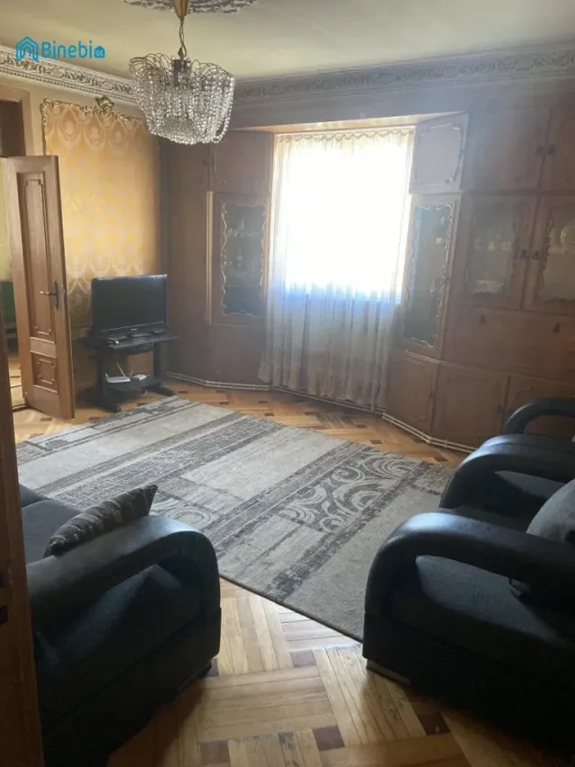 ქირავდება 3 ოთახიანი ბინა