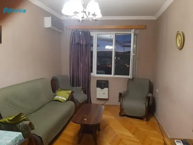ქირავდება 3 ოთახიანი ბინა