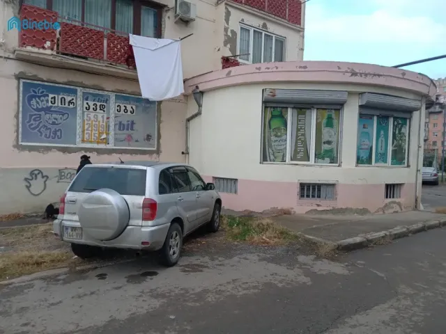 ქირავდება 0 მ² კომერციული ფართი