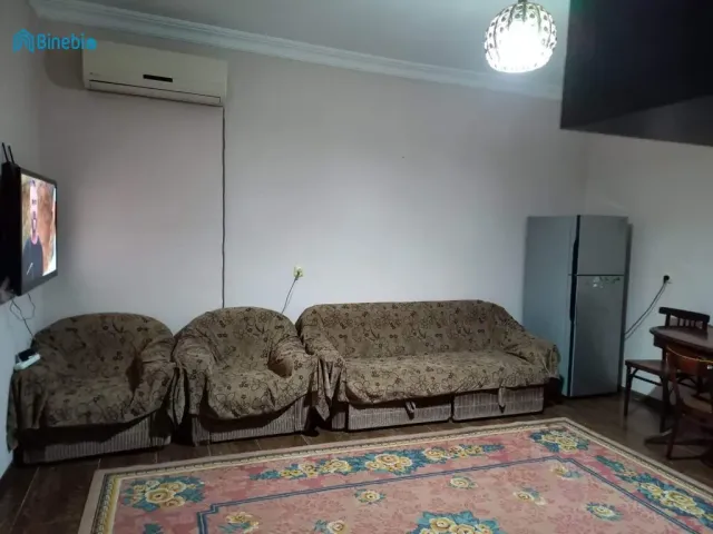 ქირავდება 2 ოთახიანი ბინა