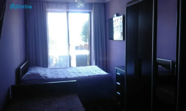 ქირავდება დღიურად 4 ოთახიანი ბინა