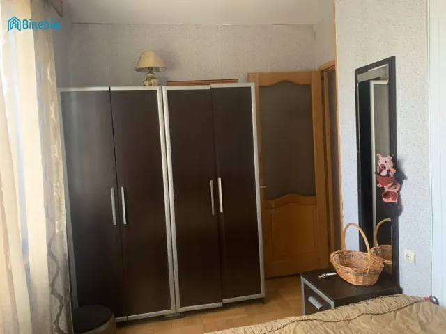 ქირავდება 3 ოთახიანი ბინა