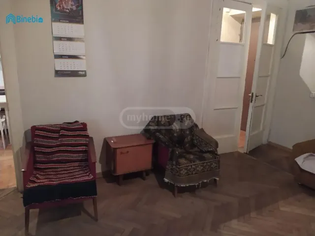 ქირავდება 2 ოთახიანი ბინა