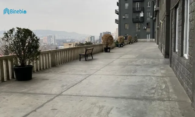 ქირავდება 3 ოთახიანი ბინა