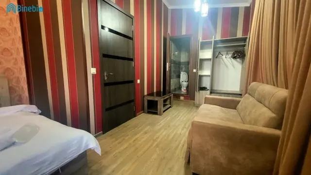 ქირავდება დღიურად 1 ოთახიანი ბინა