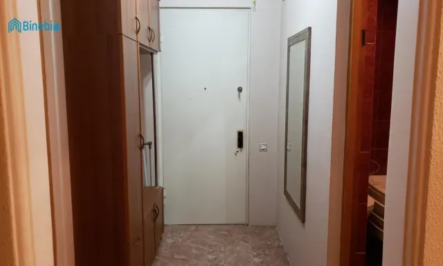 ქირავდება 3 ოთახიანი ბინა