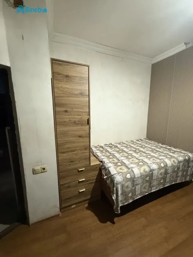 ქირავდება დღიურად 1 ოთახიანი ბინა