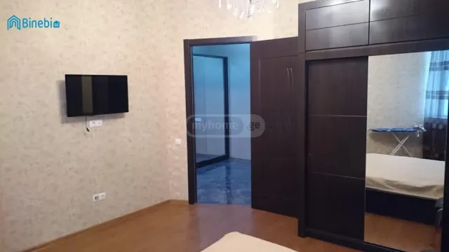 ქირავდება 2 ოთახიანი ბინა