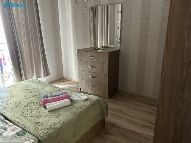 ქირავდება დღიურად 1 ოთახიანი ბინა