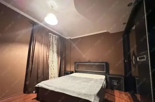 ქირავდება ბინა, 2 ოთახიანი, ძველი აშენებული, თბილისი, საბურთალო