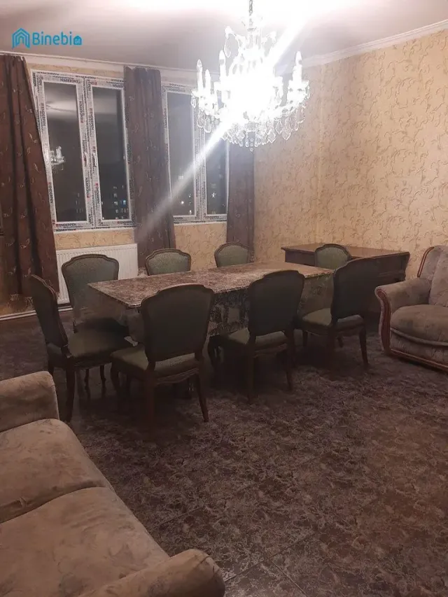 ქირავდება 5 ოთახიანი ბინა