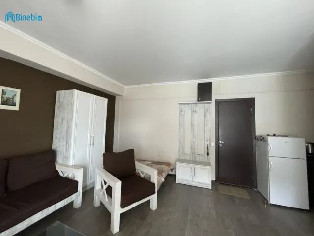 ქირავდება დღიურად 2 ოთახიანი ბინა
