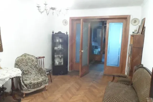 ქირავდება ბინა, 1 ოთახიანი, ძველი აშენებული, თბილისი, დიდუბე