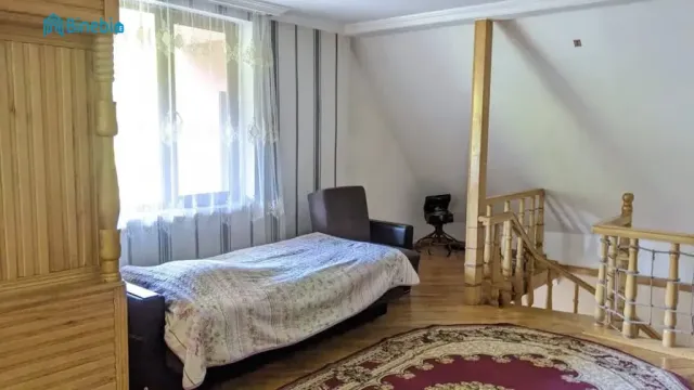 ქირავდება დღიურად 200 მ² სახლი / აგარაკი