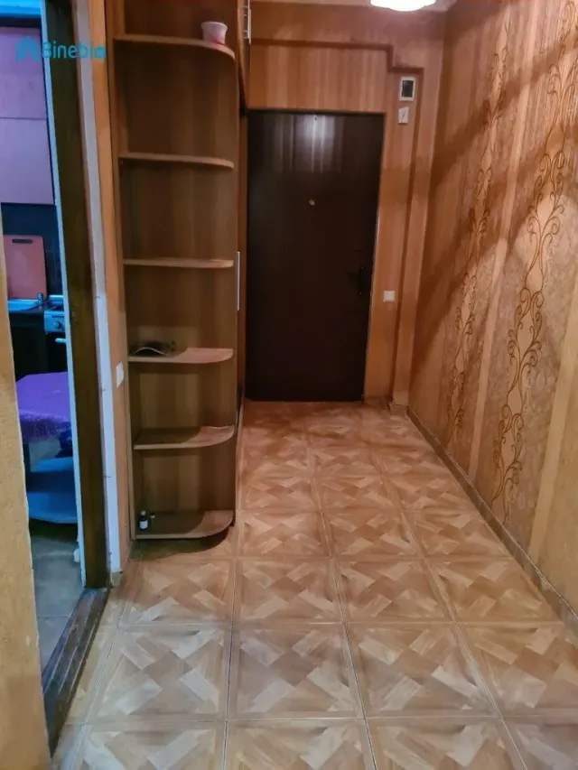 ქირავდება 3 ოთახიანი ბინა