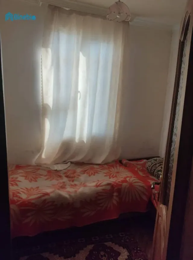 ქირავდება 3 ოთახიანი ბინა