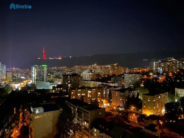 ქირავდება დღიურად 2 ოთახიანი ბინა