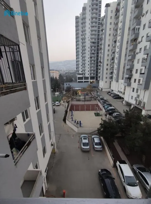 ქირავდება 3 ოთახიანი ბინა