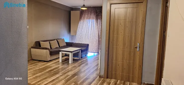 ქირავდება დღიურად 2 ოთახიანი ბინა