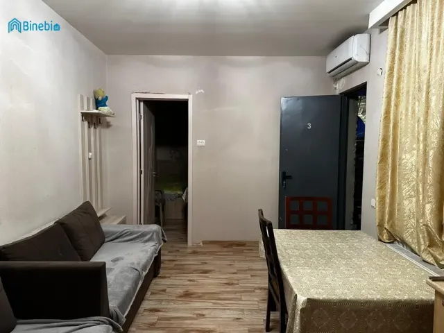 ქირავდება 2 ოთახიანი ბინა