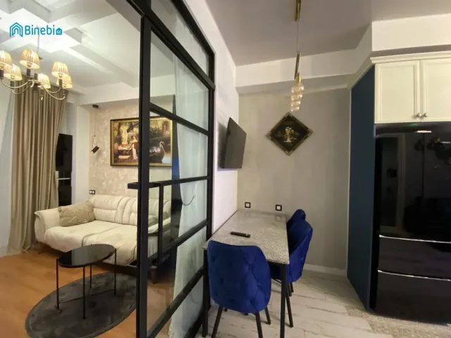 ქირავდება 3 ოთახიანი ბინა