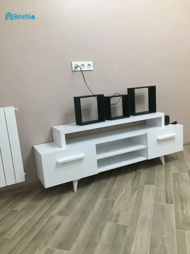 ქირავდება 2 ოთახიანი ბინა