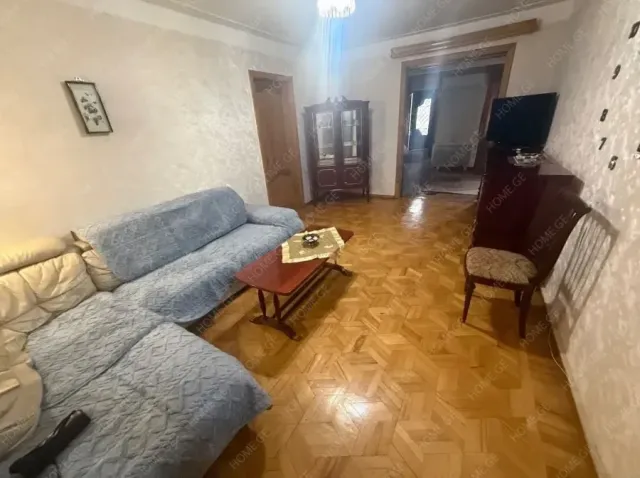 ქირავდება ბინა, 4 ოთახიანი, ძველი აშენებული, ქუთაისი, საფიჩხია