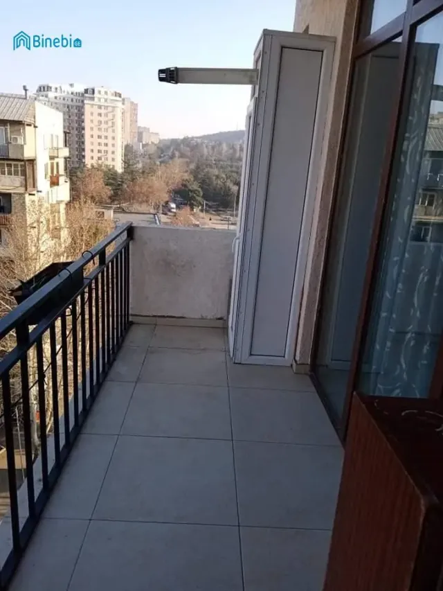 ქირავდება 3 ოთახიანი ბინა