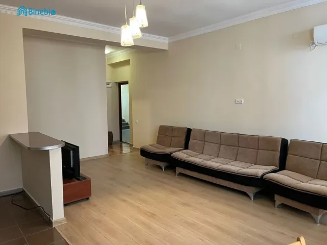 ქირავდება დღიურად 2 ოთახიანი ბინა