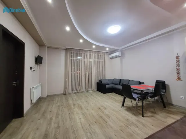 ქირავდება 3 ოთახიანი ბინა