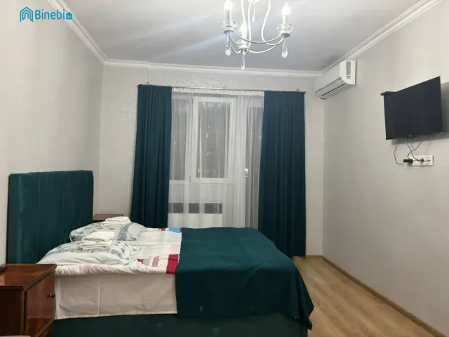 ქირავდება დღიურად 1 ოთახიანი ბინა