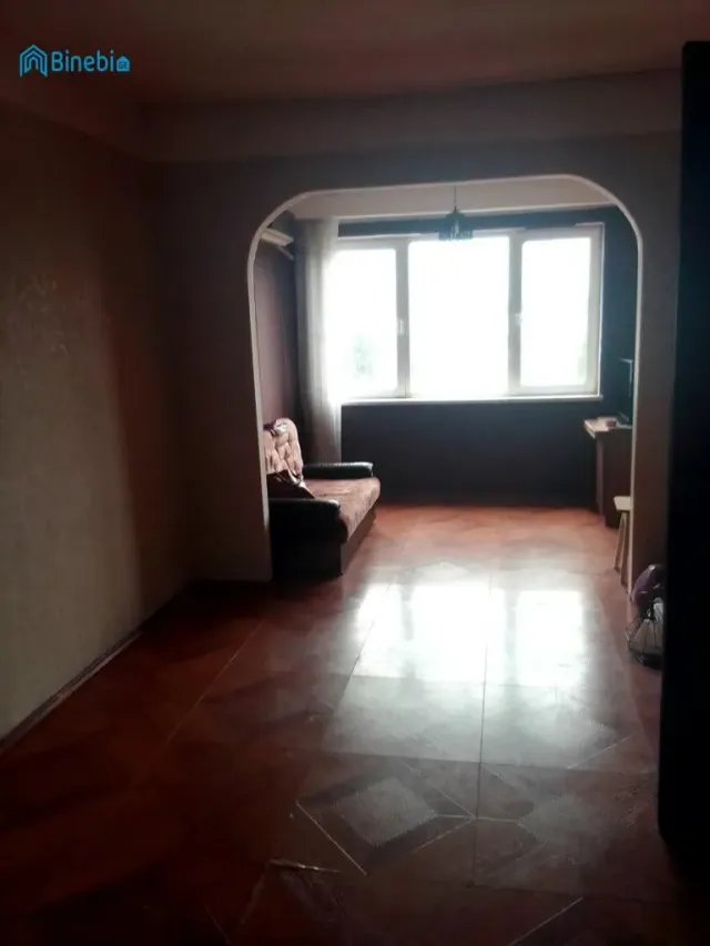 ქირავდება 3 ოთახიანი ბინა
